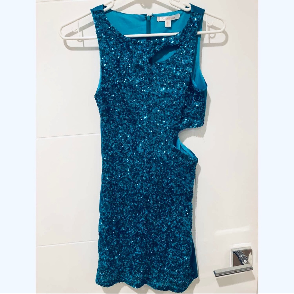 Blue sequins dress